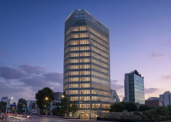 Uh Insadong 3* Seul