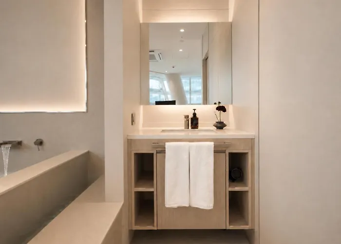 Uh Insadong Hotel 3*